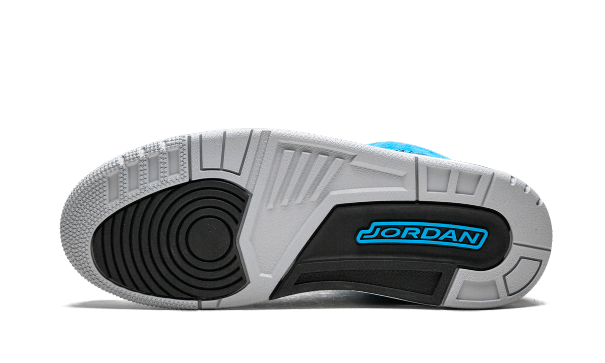 3 Retro "Powder Blue" 136064 406