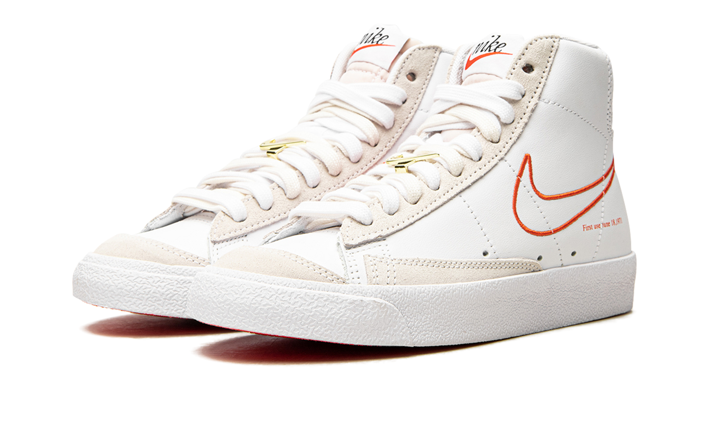 BLAZER MID 77 SE WMNS"First Use" DH6757 100