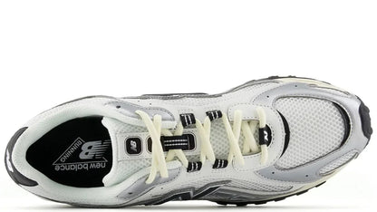 204L Silver Metallic Black