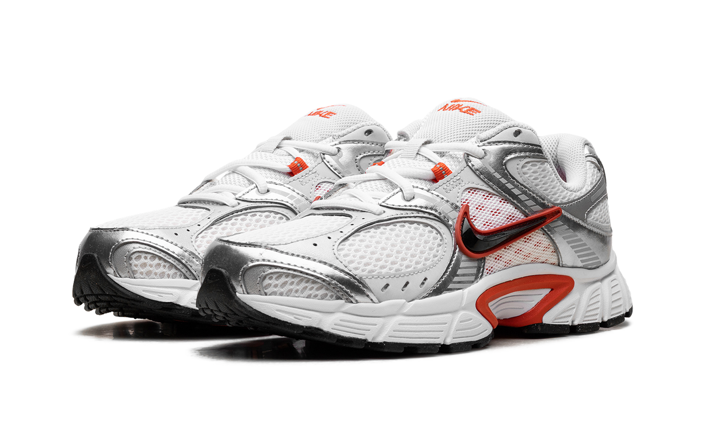 V5 RNR WMNS"White Picante Red Vast Grey Black" HQ7901 100