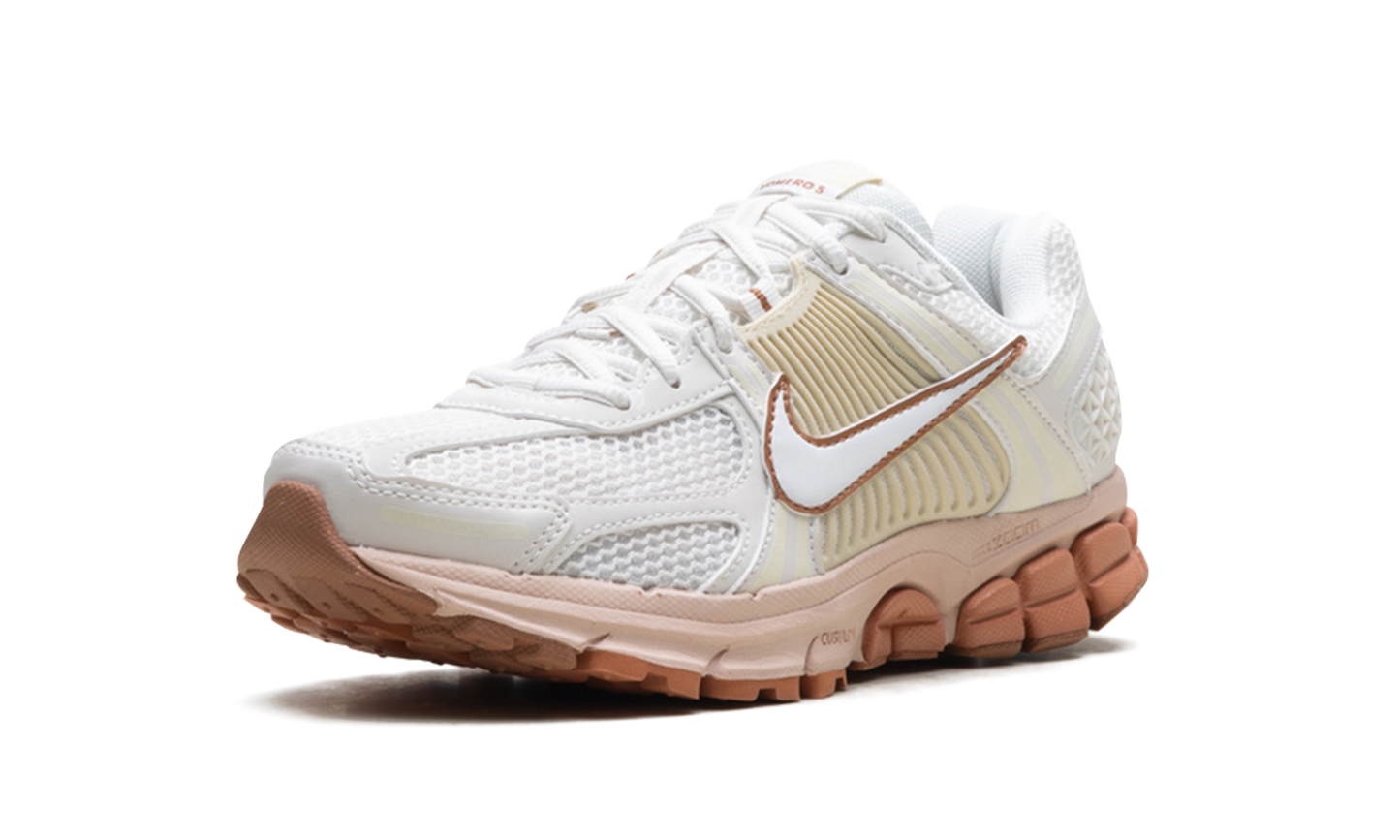 Zoom Vomero 5 WMNS"Particle Beige Terra Blush" FJ2028 002