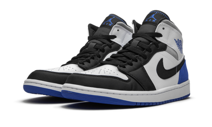 1 Mid SE "Game Royal Black Toe" 852542 102