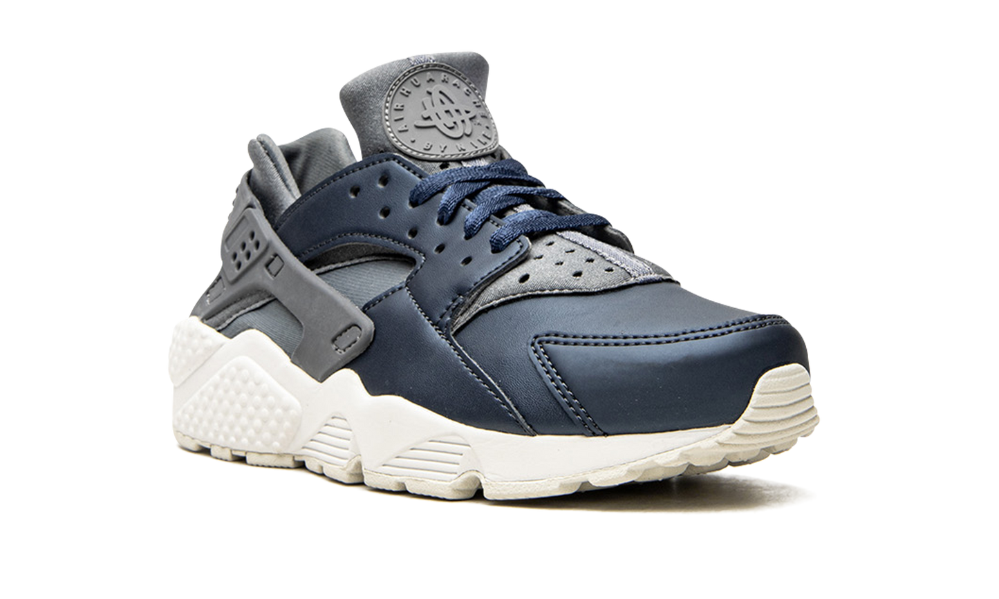 AIR HUARACHE RUN PREMIUM TXT WMNS AA0523 001