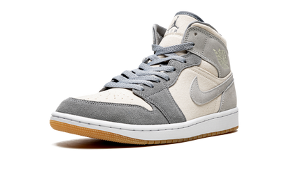 1 Mid SE "Coconut Milk" DN4281 100