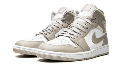 1 Mid "Linen / College Grey" 554724 082