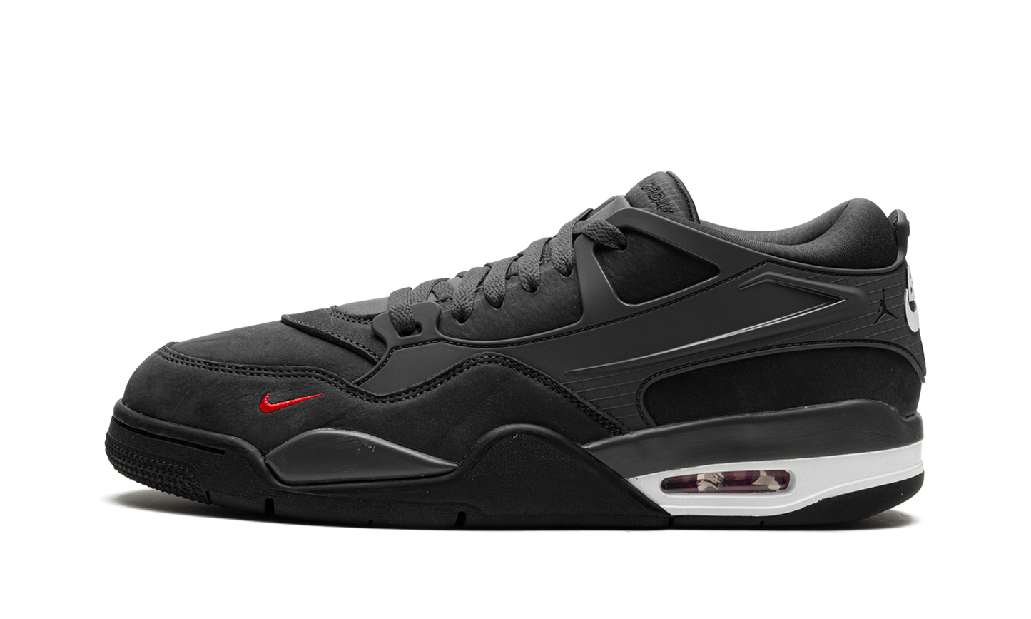 4 RM "Nigel Sylvester - Driveway Grey" HF4334 004
