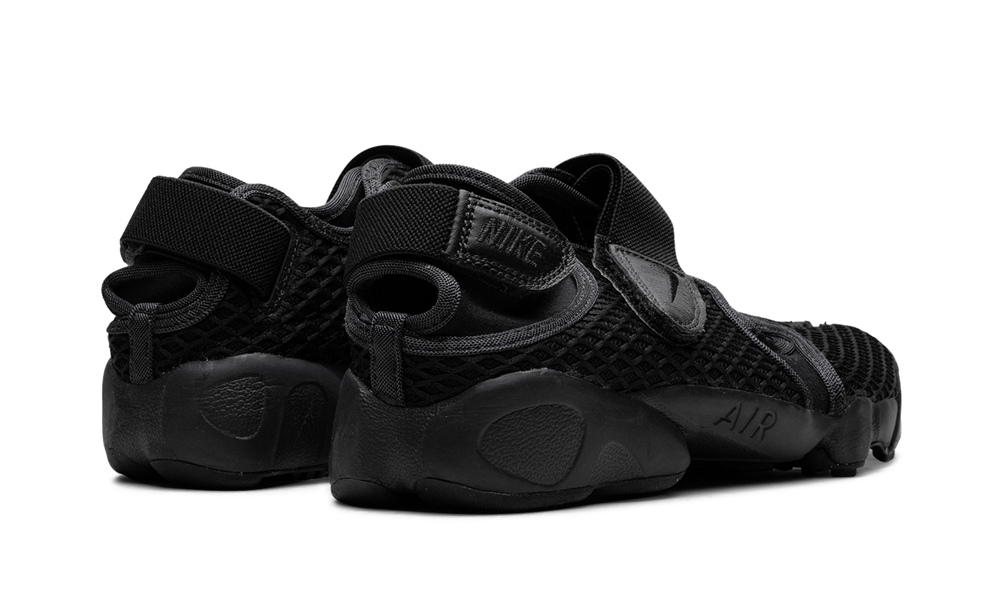 Air Rift WMNS"Off-Noir" HM8288 001