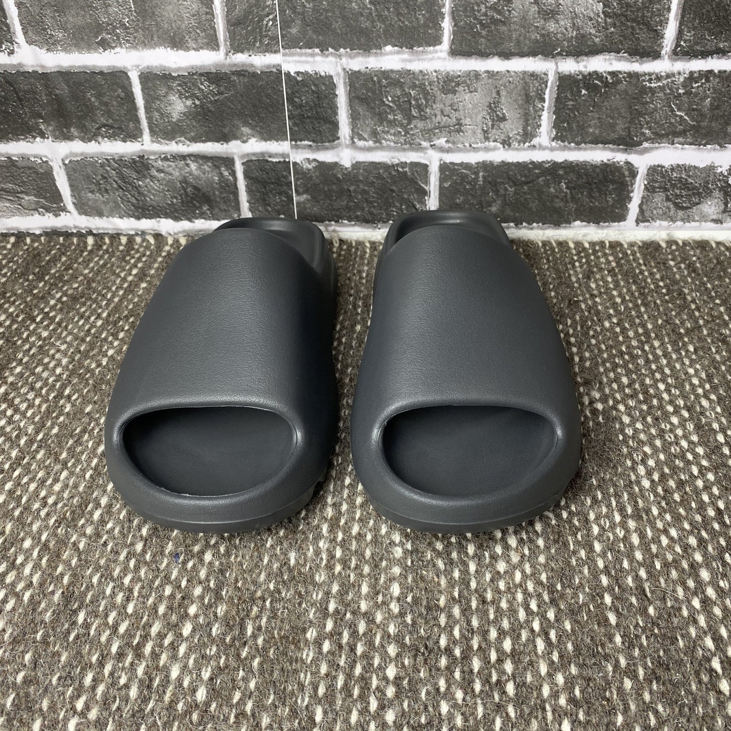Slide Onyx
