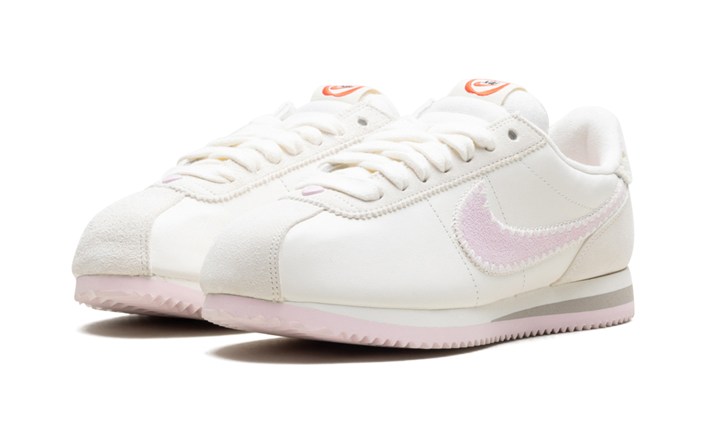 Cortez WMNS"Valentine's Day - 2025" HV6012 161