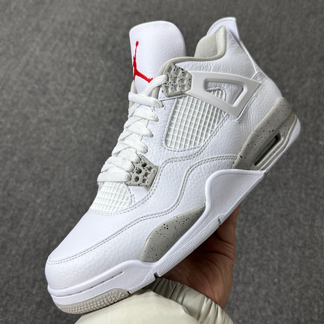 4 Retro White Oreo (2021)