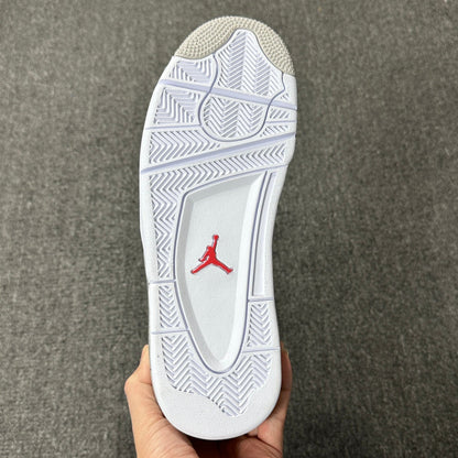 4 Retro White Oreo (2021)