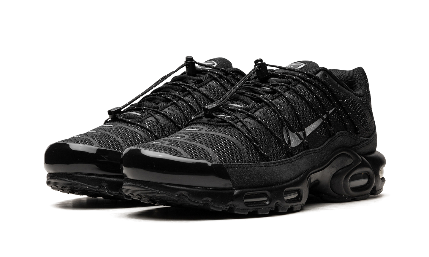 Air Max Plus Utility "Black Metallic" FD0670 001
