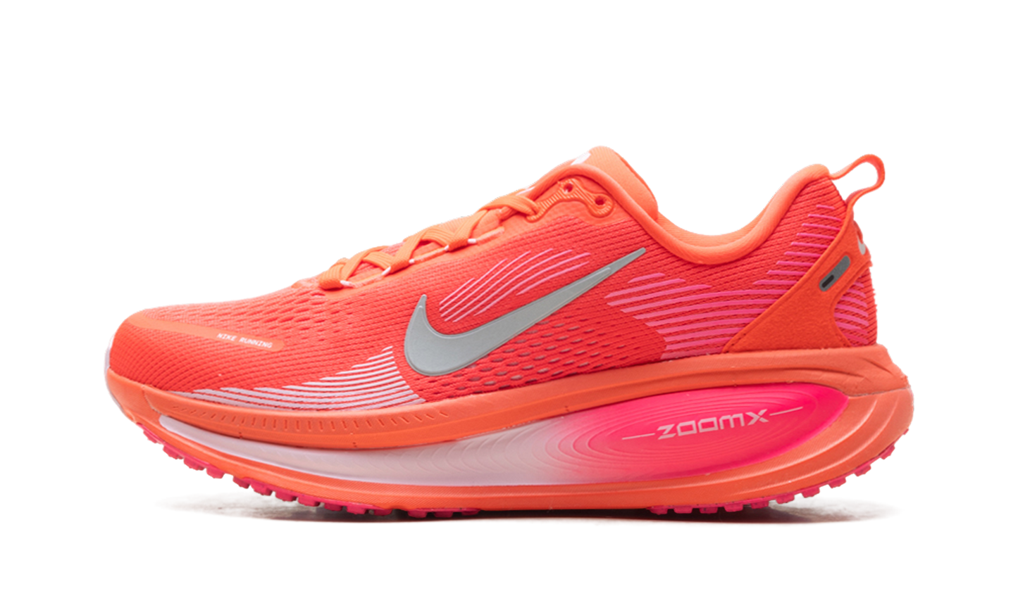 Vomero 18 WMNS"Bright Crimson" HM6804 603