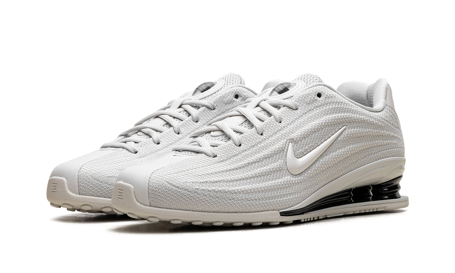 Shox Z WMNS"Phantom" HQ7540 004