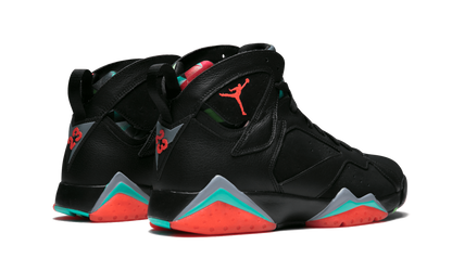 7 Retro 30th "Barcelona Nights" 705350 007