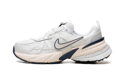 V2K Run WMNS"White" FD0736-004