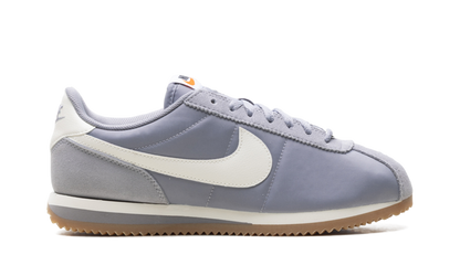 Cortez Textile WMNS"Cement Grey Gum Light Brown Safety Orange Sail" DZ2795 005