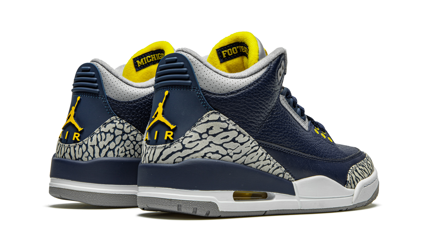 3 Retro PE "Michigan" AJ3 820064
