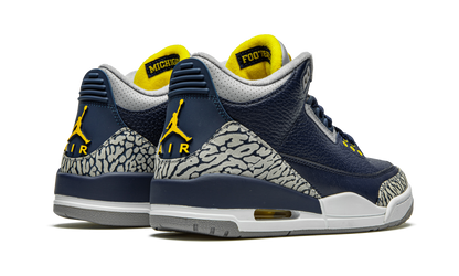 3 Retro PE "Michigan" AJ3 820064