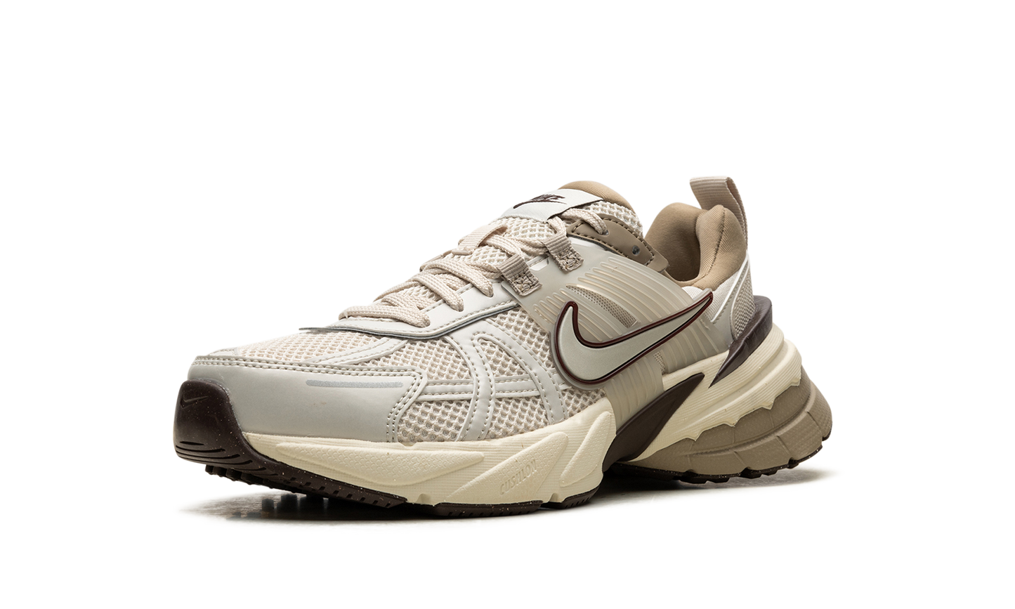 V2K RUN WMNS"Light Orewood Brown" FD0736 103