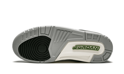3 Retro "Chlorophyll" 136064 006