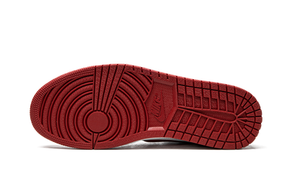 1 Low FlyEase "Gym Red" DM1206 163