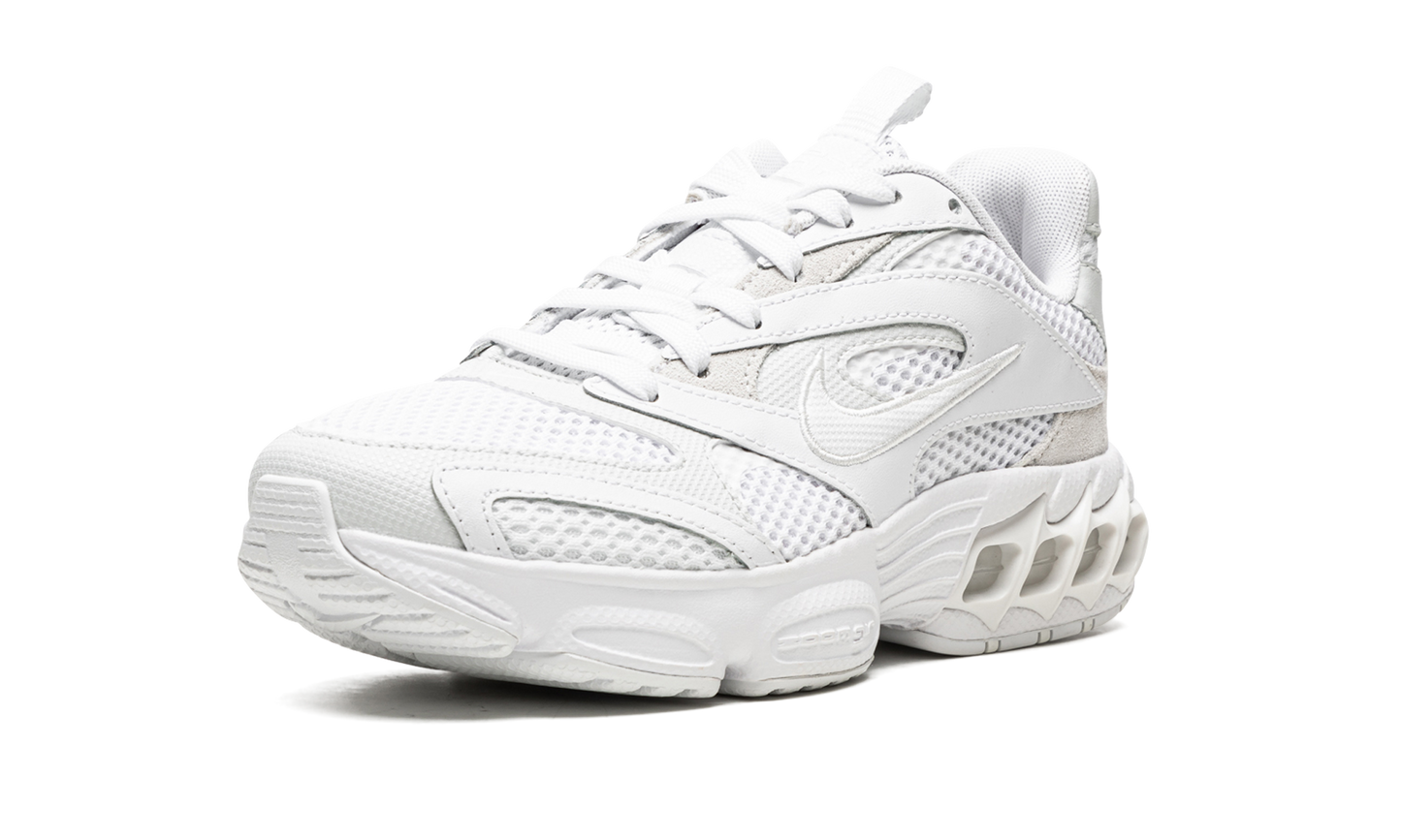 WMNS Zoom Air Fire CW3876 002