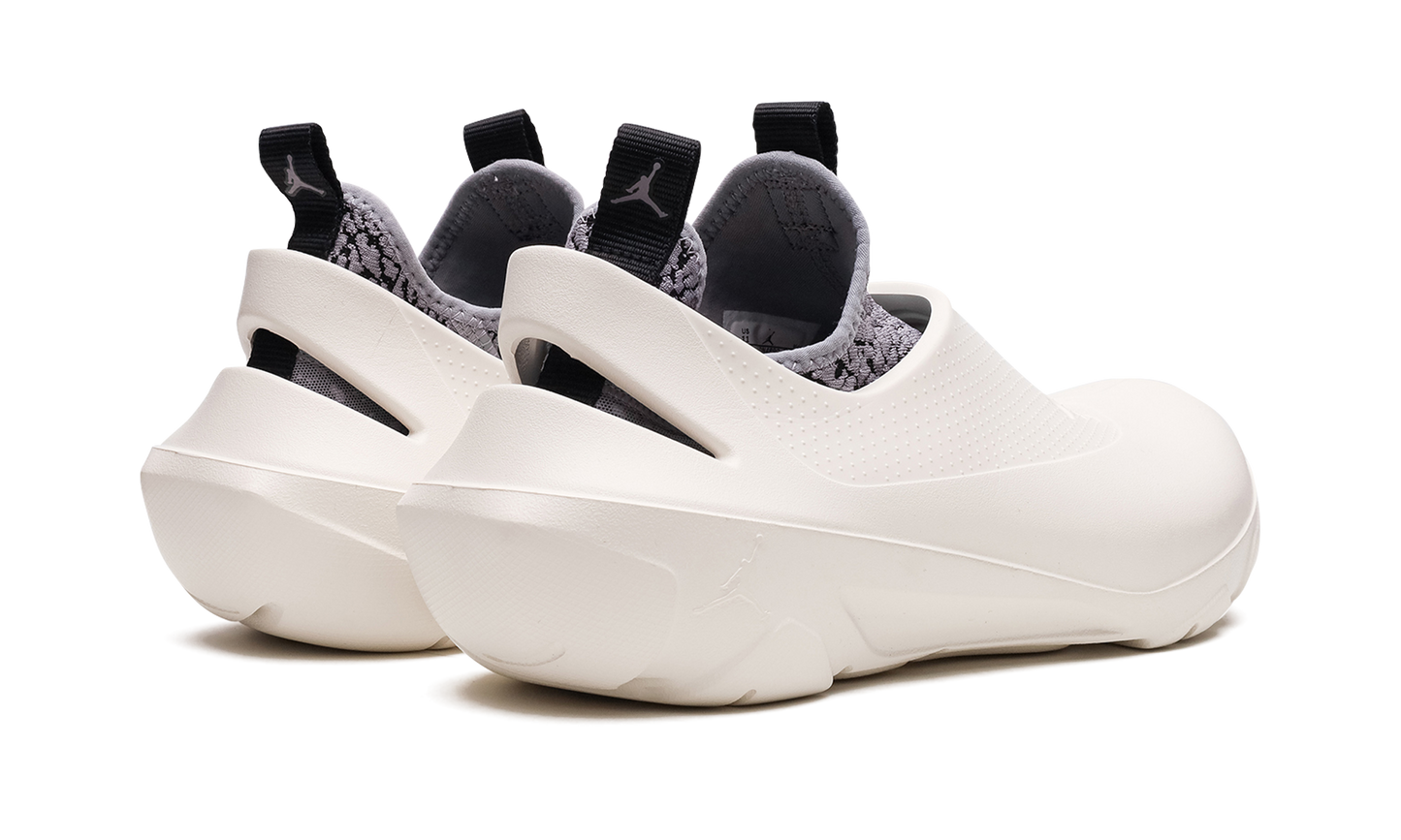 System.23 Clog "Cement Grey" DN4890 101