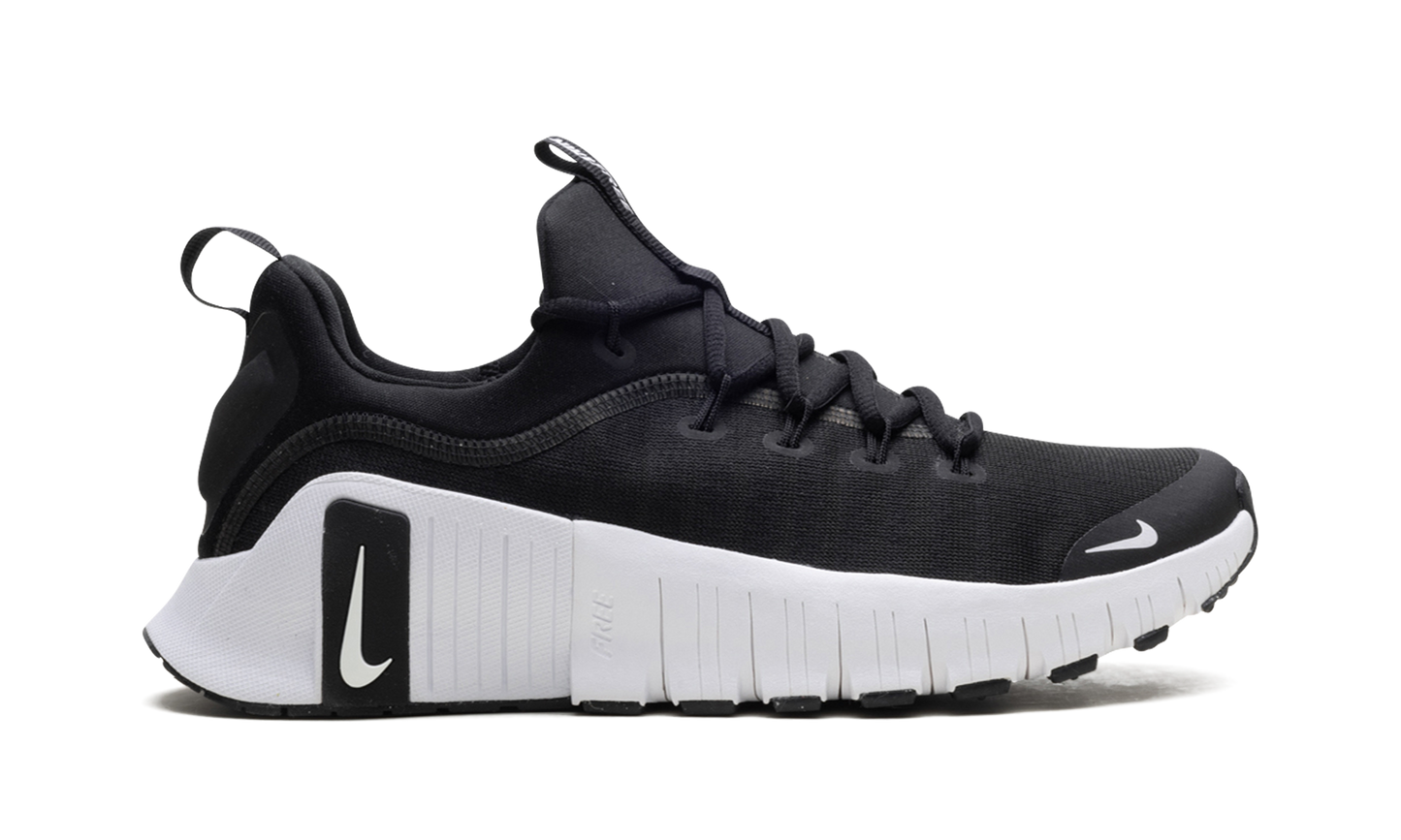 Free Metcon 6 WMNS"Black White" FJ7126 001