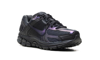 Vomero 5 Wmns"Iridescent" IB4397 001