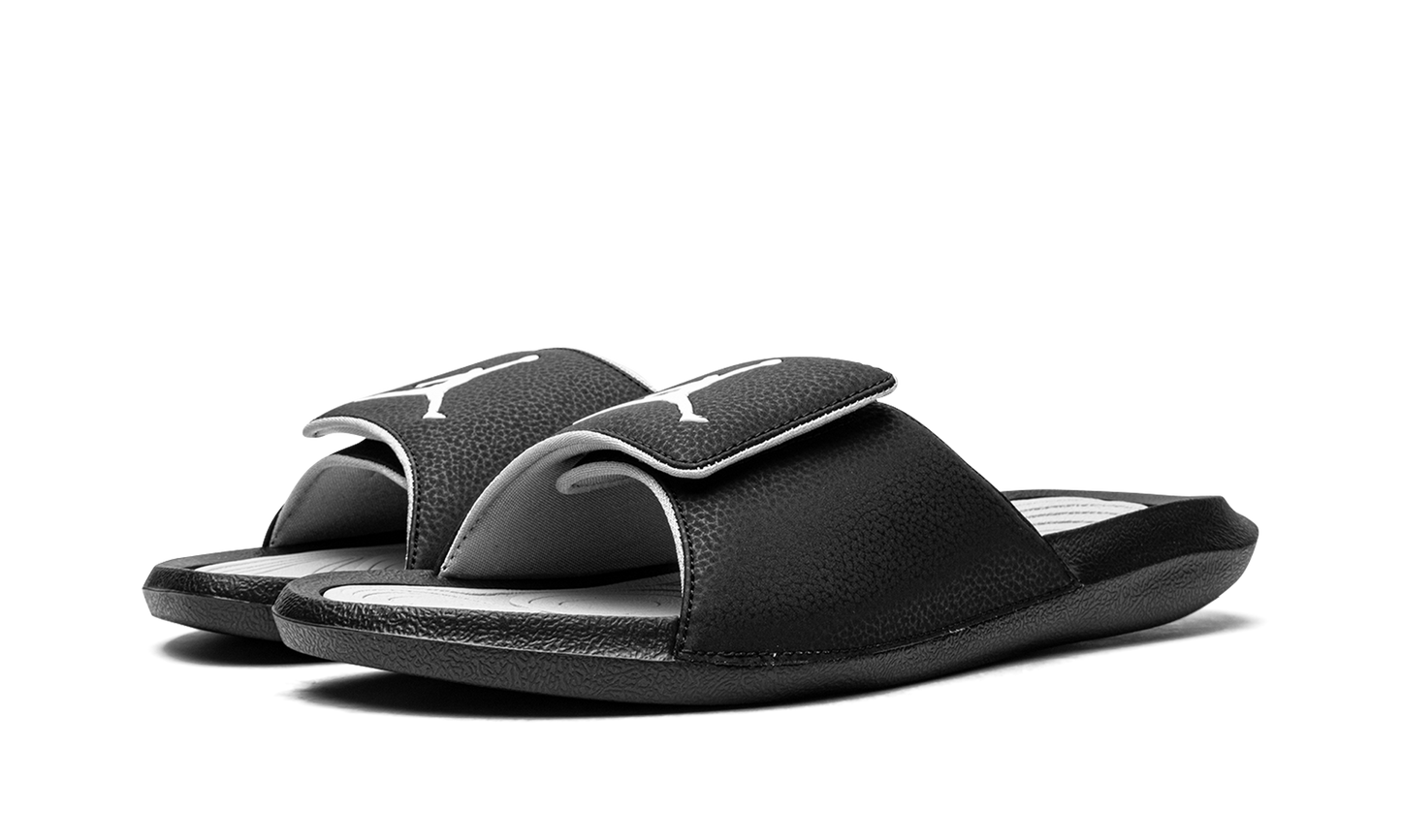 Hydro 6 "Black / Wolf Grey" 881473 011