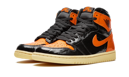 1 Retro High OG "Shattered Backboard 3.0" 555088 028