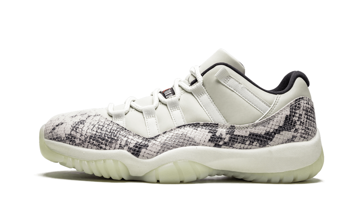 11 Retro Low "Snakeskin Light Bone" CD6846 002
