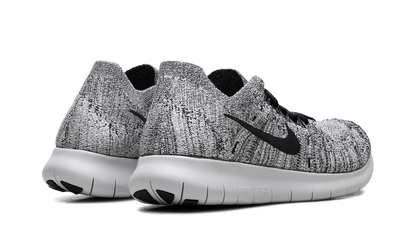 FREE RN FLYKNIT WMNS"2017 - Oreo" 880844 101