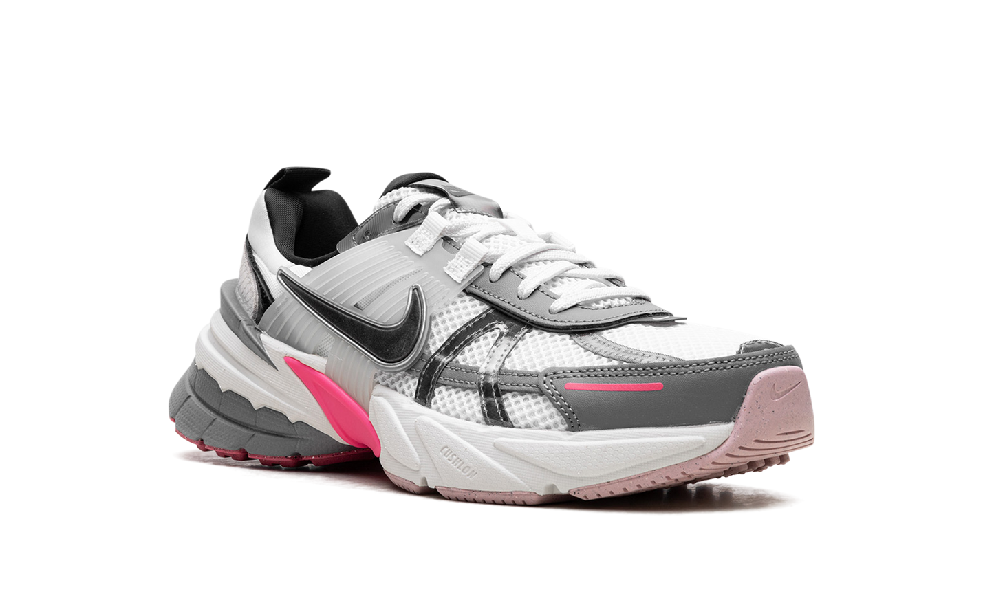 V2K RUN WMNS"Year Of The Dragon" FZ5061 100