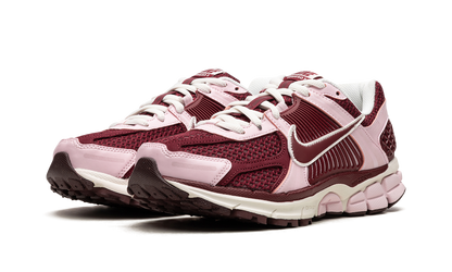 ZOOM VOMERO 5 WMNS"Pink Foam" FN7196 663