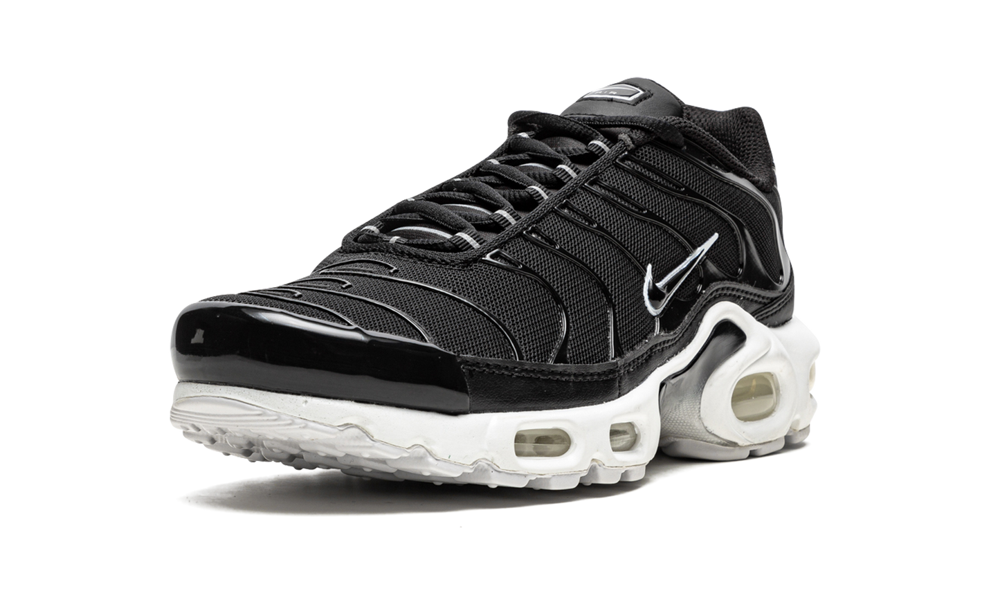 AIR MAX PLUS MNS WMNS"Black/ White" DM2362 001