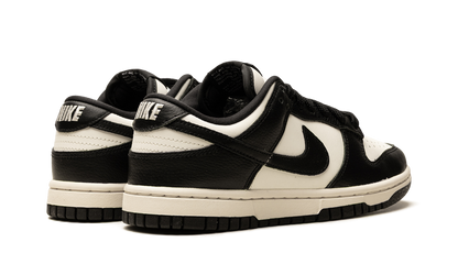 Dunk Low SE WMNS"Cherry Charms - Panda" HQ7487 100