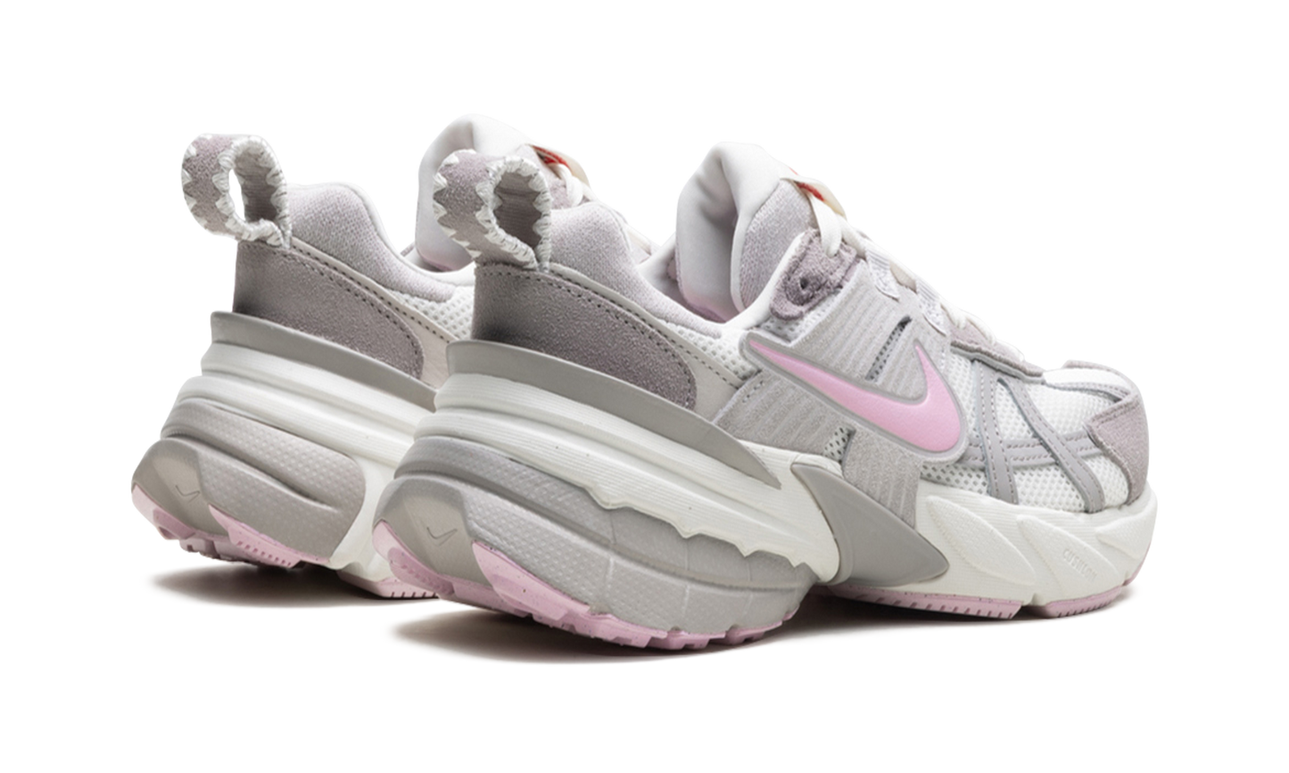 V2K Run WMNS"Valentine's Day 2025" HV5997 161