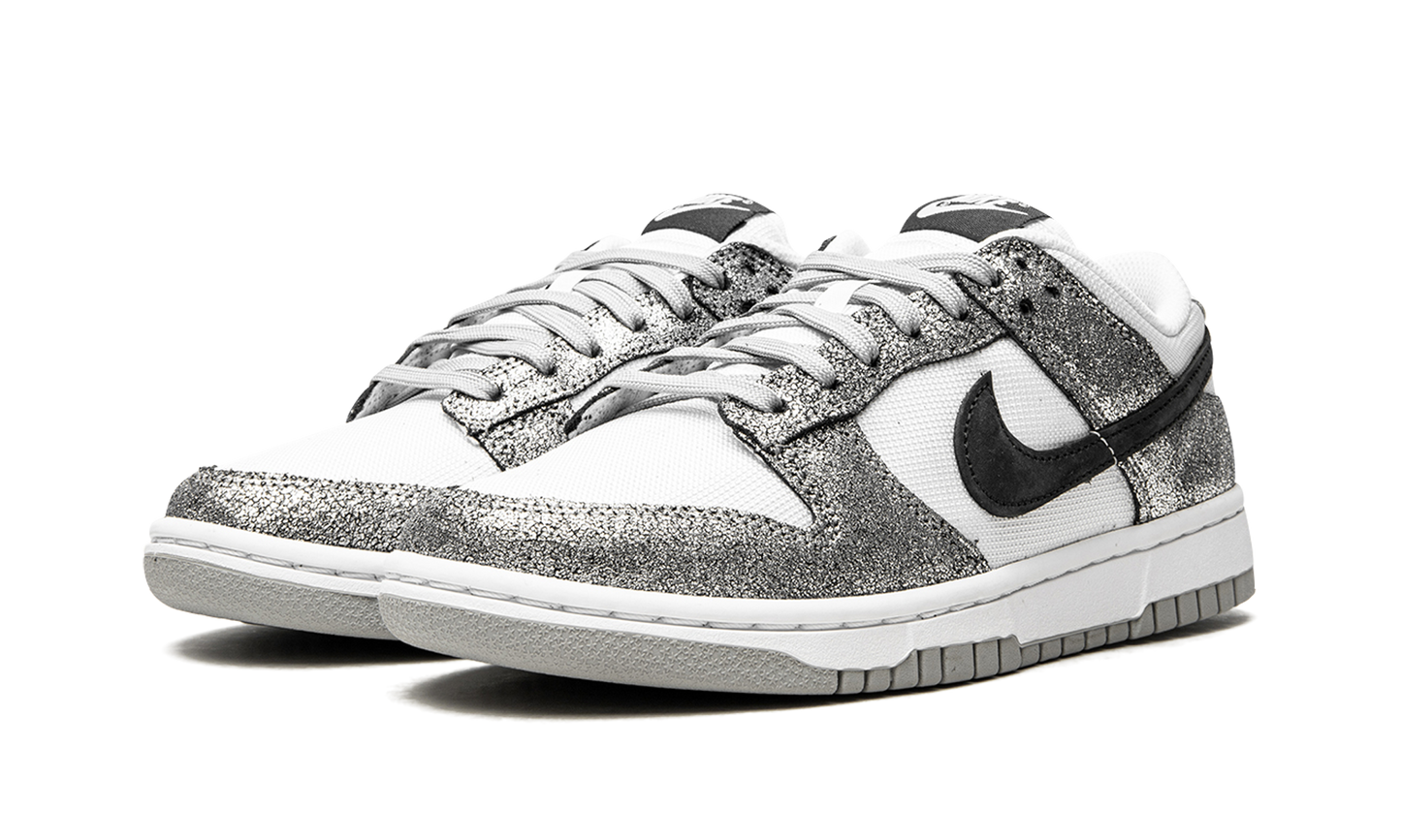 DUNK LO MNS WMNS"Golden Gals" DO5882 001