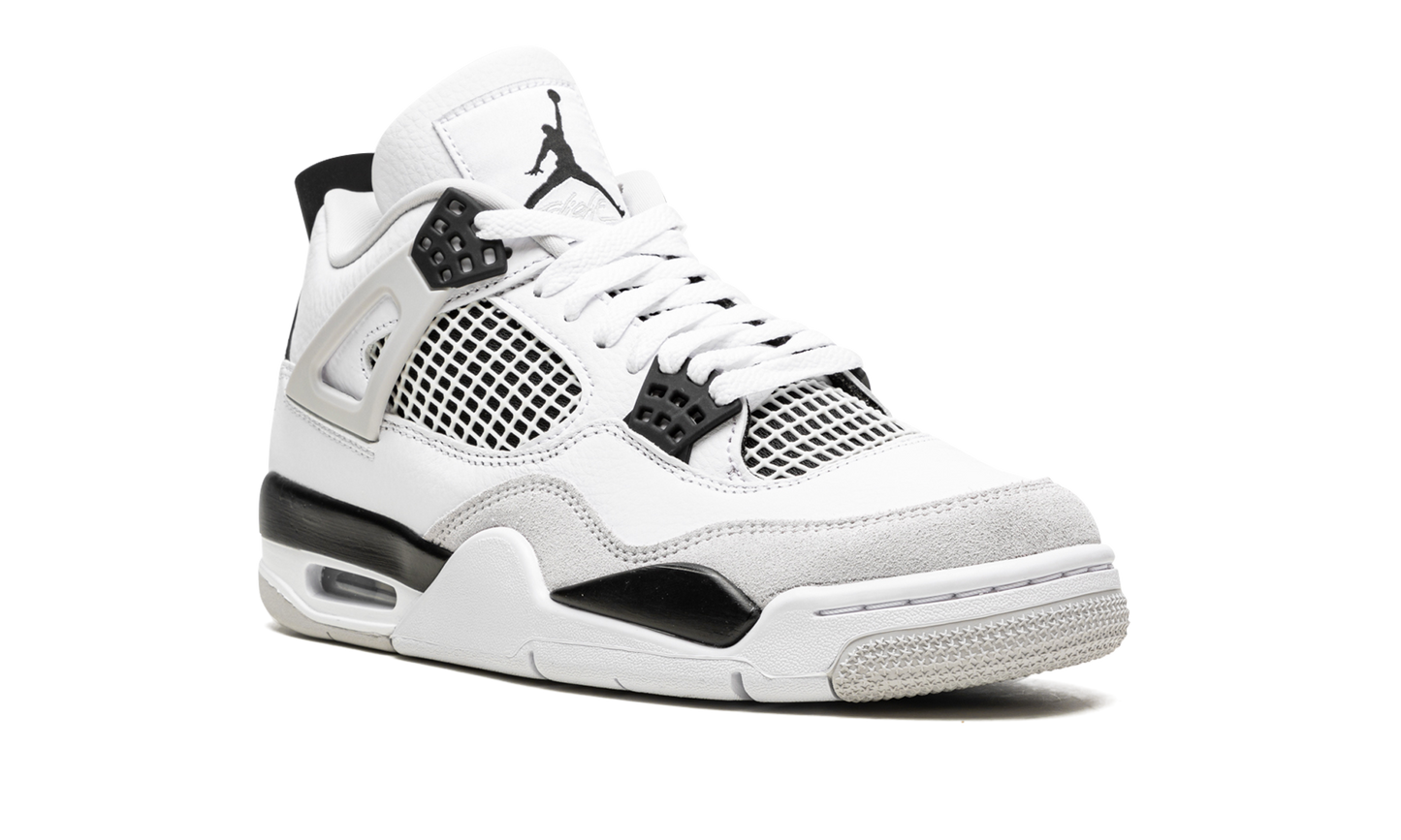 4 Retro "Military Black" DH6927 111