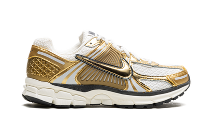 Zoom Vomero 5 WMNS"Metallic Gold" HF7723 001