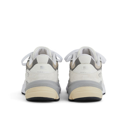 Unisex Made in USA 990v6 Reflection Marblehead
