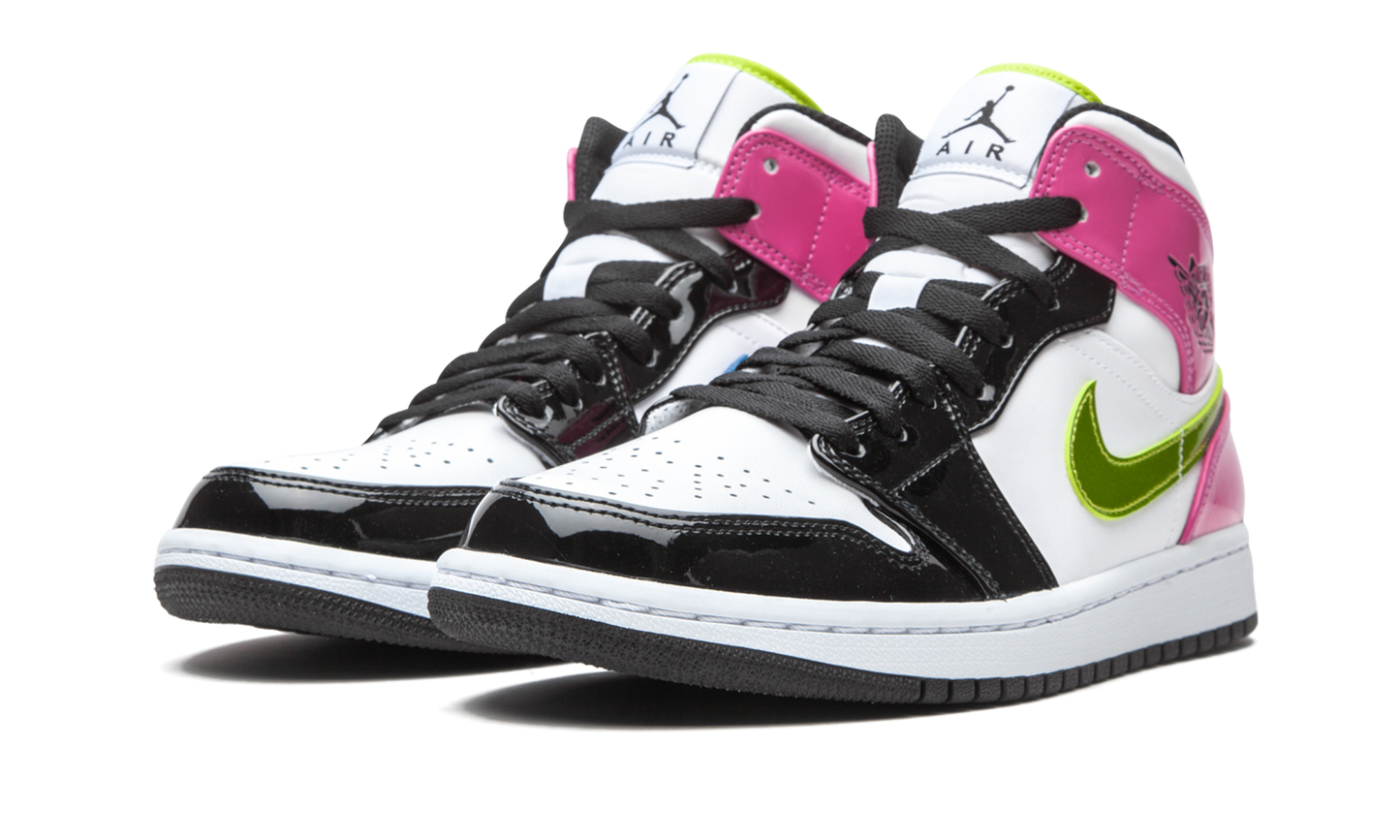 1 Mid SE "Cyber / Active Fuchsia" CZ9834 100