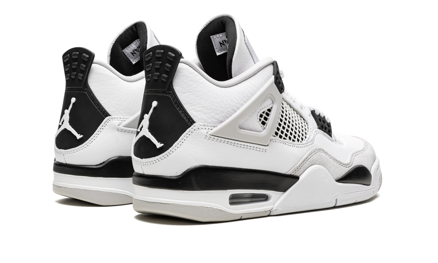 4 Retro "Military Black" DH6927 111