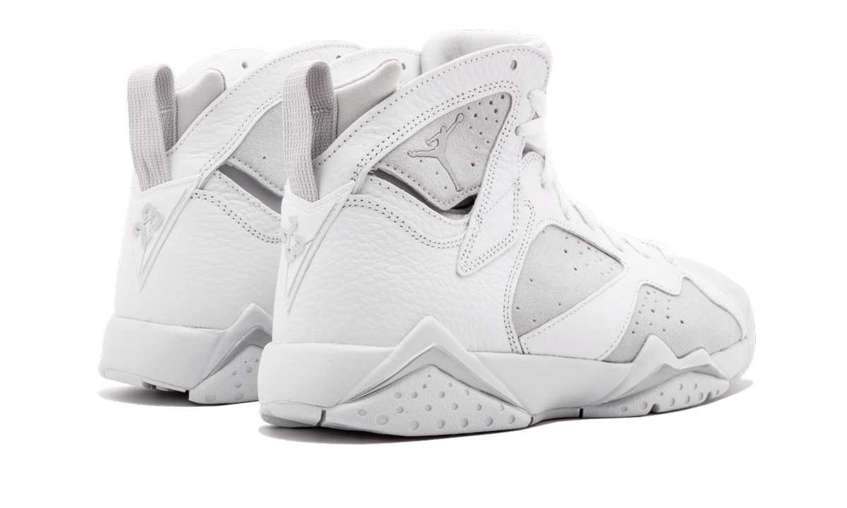 7 Retro "Pure Platinum" 304775 120