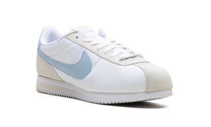 Cortez WMNS"White/Light Armory Blue/Light Orewood Brown" DZ2795 100