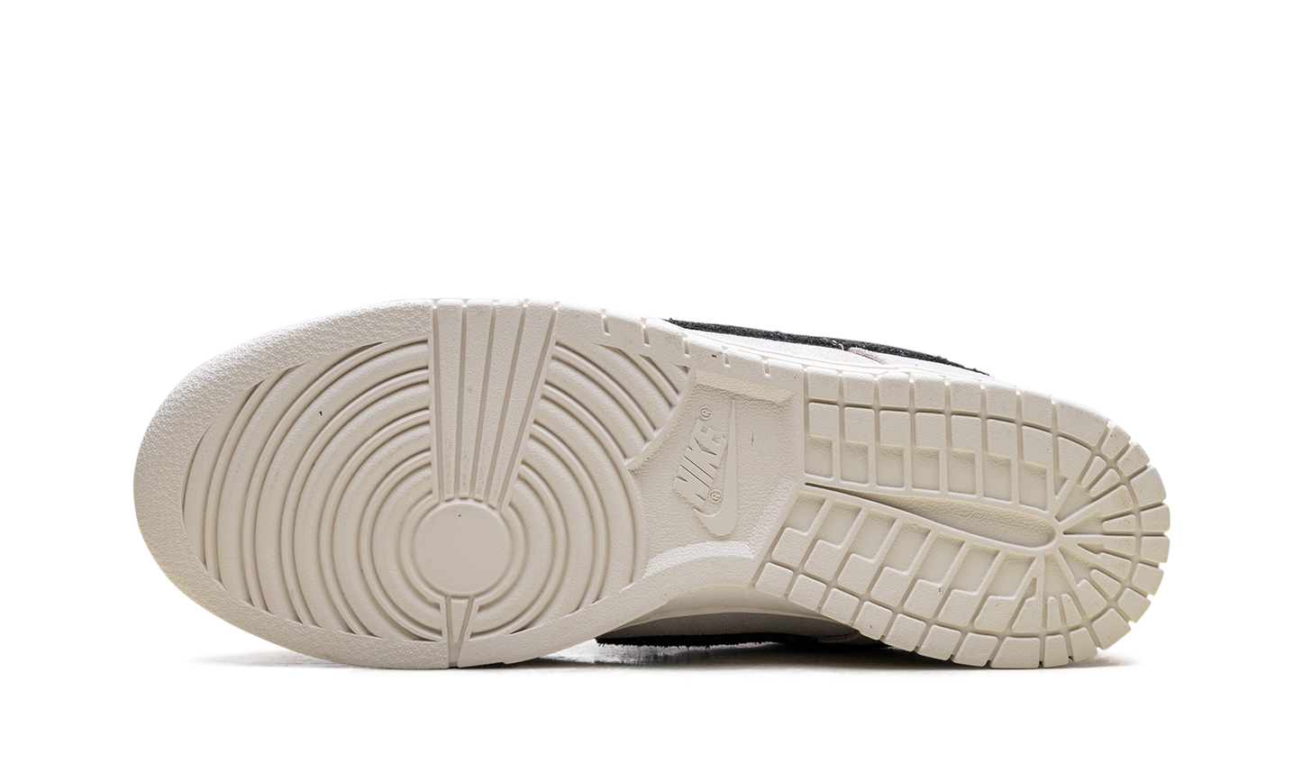 Dunk Low SE WMNS"Team Red" HQ3502 100
