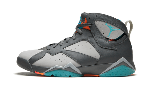 7 Retro "Barcelona Nights" 304775 016