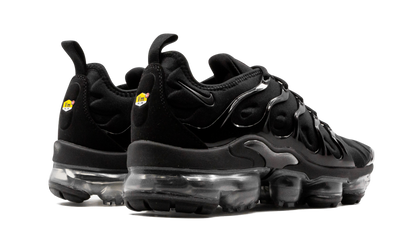 AIR VAPORMAX PLUS WMNS"Triple Black" DH1063 001